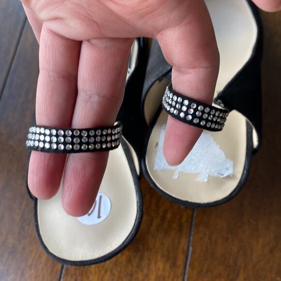 Marc Fisher black suede sparkle studded back strap pump size 10 slingback - Picture 6 of 8